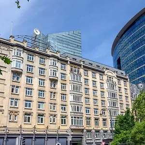 Doubletree By Hilton Brussels Bruselas
